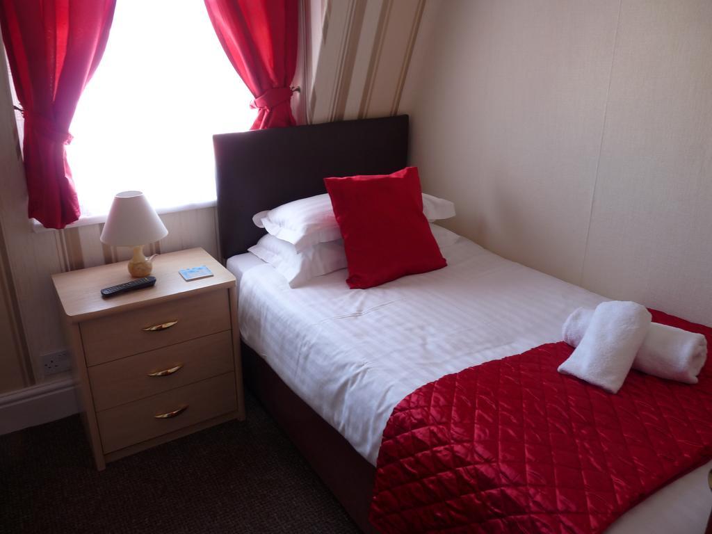 The Cumbrian Hotel بلاكبول المظهر الخارجي الصورة